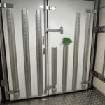 【画像】スイーツも弁当もパンもドリンクも一緒に配送！　よく考えるとコンビニのトラックって荷台の中はどうなってる？ 〜 画像2