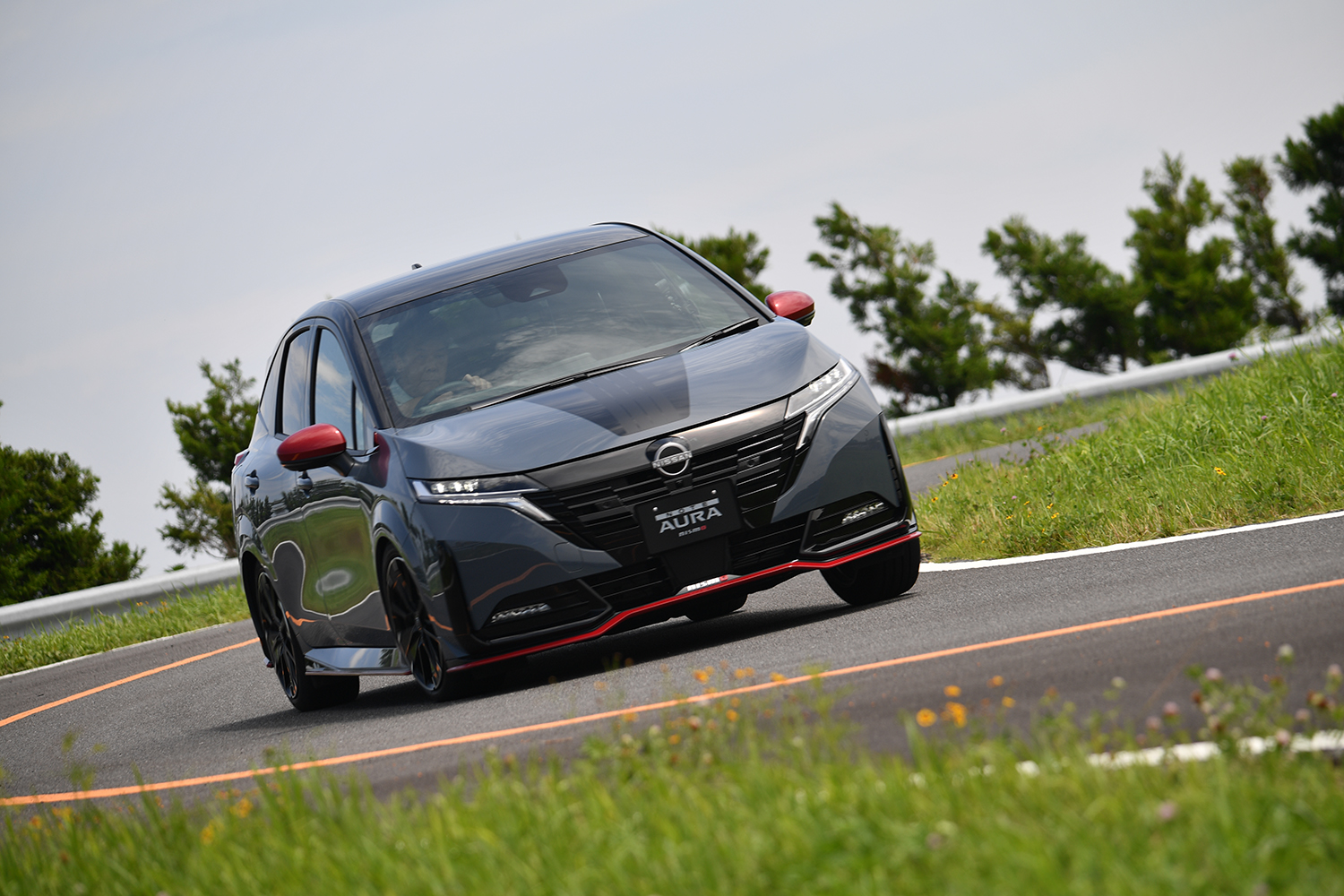 日産ノートオーラNISMO