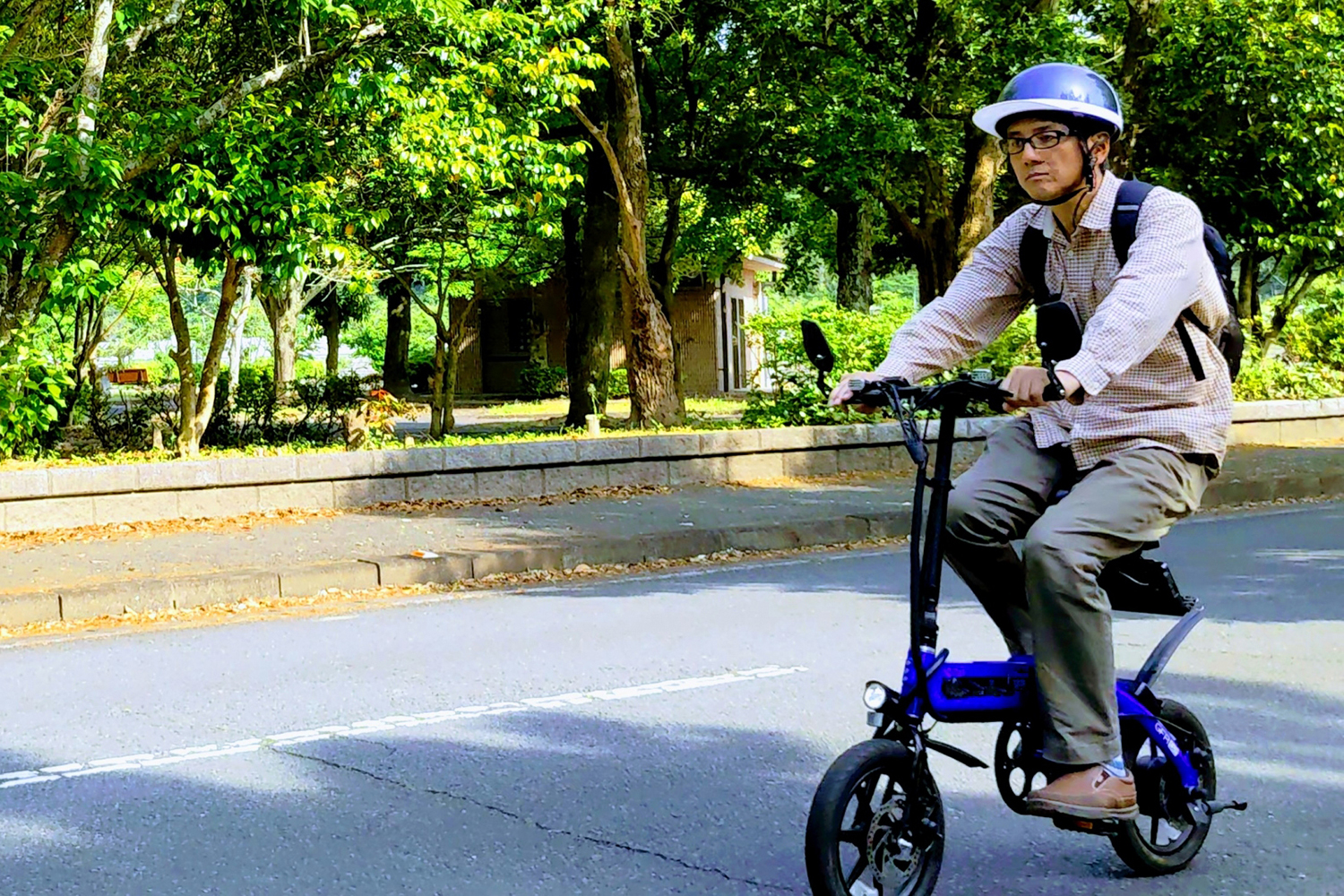 ペダル付き電動バイクと電動アシスト自転車はまったく違う乗り物 〜 画像3