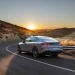 【画像】メルセデス・ベンツ新型Ｃクラスが完全刷新でBEVを投入！　デビュー済みのBMW i3とガチバトル開始!! 〜 画像27