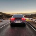 【画像】メルセデス・ベンツ新型Ｃクラスが完全刷新でBEVを投入！　デビュー済みのBMW i3とガチバトル開始!! 〜 画像29