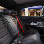 【画像】メルセデス・ベンツ新型Ｃクラスが完全刷新でBEVを投入！　デビュー済みのBMW i3とガチバトル開始!! 〜 画像32