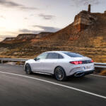 【画像】メルセデス・ベンツ新型Ｃクラスが完全刷新でBEVを投入！　デビュー済みのBMW i3とガチバトル開始!! 〜 画像46