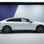 【画像】メルセデス・ベンツ新型Ｃクラスが完全刷新でBEVを投入！　デビュー済みのBMW i3とガチバトル開始!! 〜 画像4