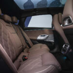 【画像】メルセデス・ベンツ新型Ｃクラスが完全刷新でBEVを投入！　デビュー済みのBMW i3とガチバトル開始!! 〜 画像15