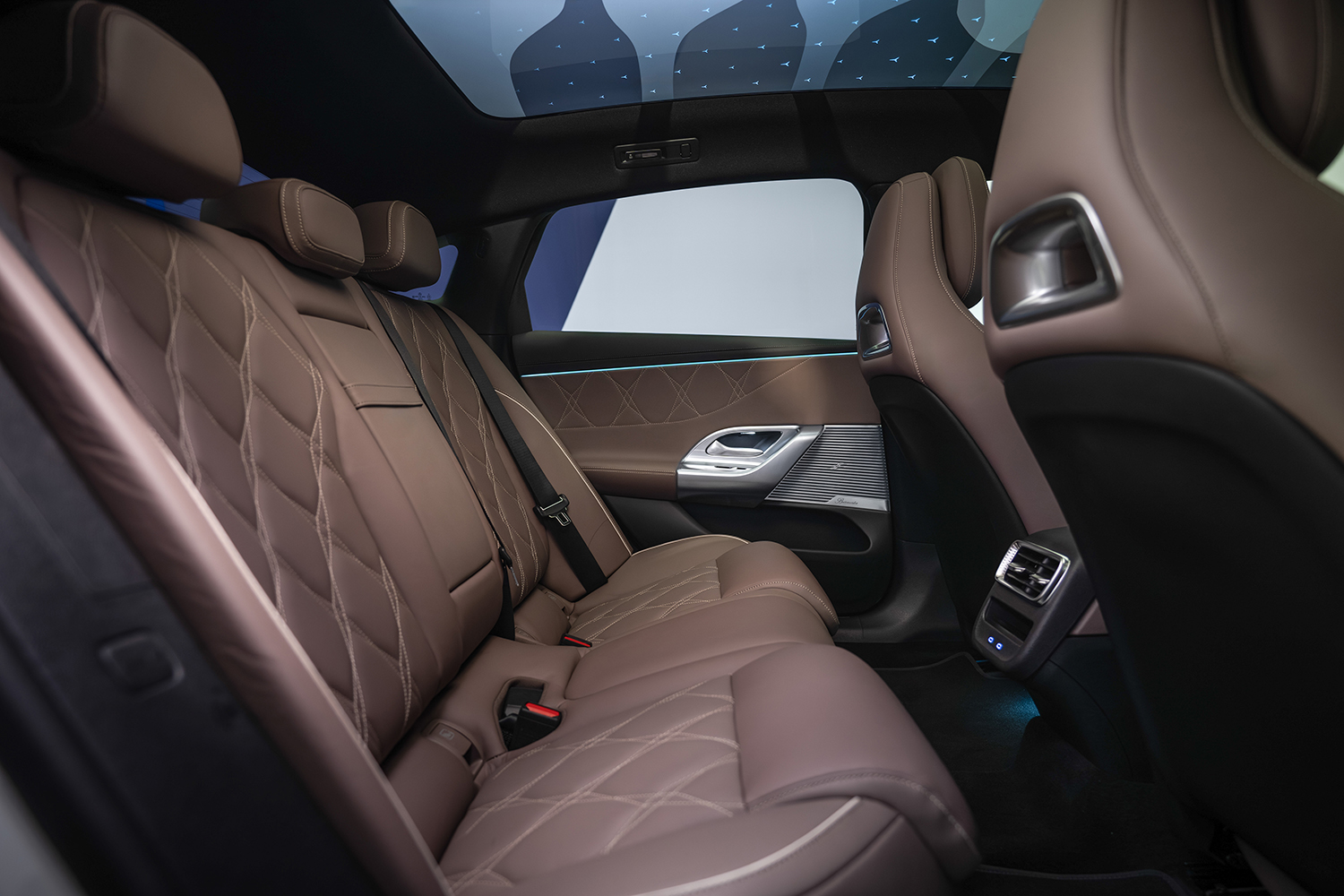 メルセデス・ベンツから新型Cクラスが登場 〜 画像15