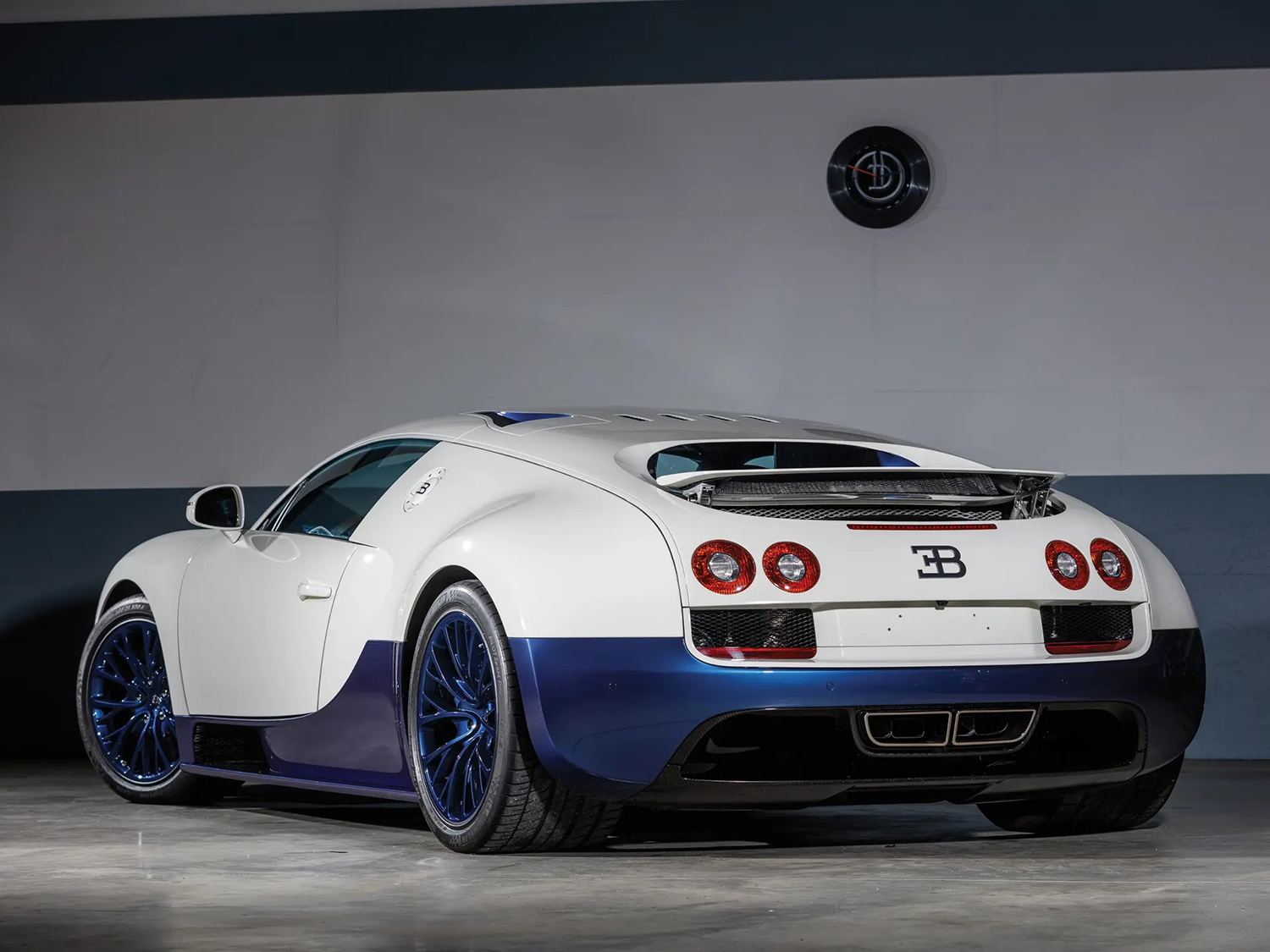 太すぎるタイヤを標準装着した市販車 〜 画像11