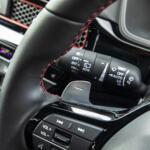 【画像】【試乗】MTかHVかの選択が悩ましいほどに「楽しいクルマ」に仕上がっている！　シビックe:HEV RS「走る歓び」に溢れていた 〜 画像10