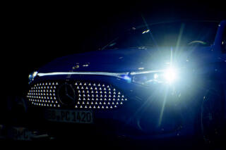 最新の自動車ライト事情を紹介