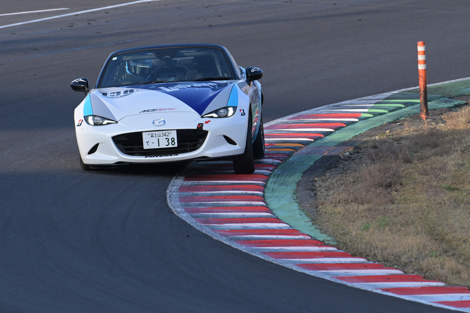 ロードスターパーティレースに若手ジャーナリストが参戦 〜 画像50