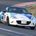 マイカーでロードスターパーティレースに参戦！　赤旗が出るほどの強風のなかで奮闘した若手ジャーナリストの闘いをリポート