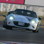 【画像】マイカーでロードスターパーティレースに参戦！　赤旗が出るほどの強風のなかで奮闘した若手ジャーナリストの闘いをリポート 〜 画像54