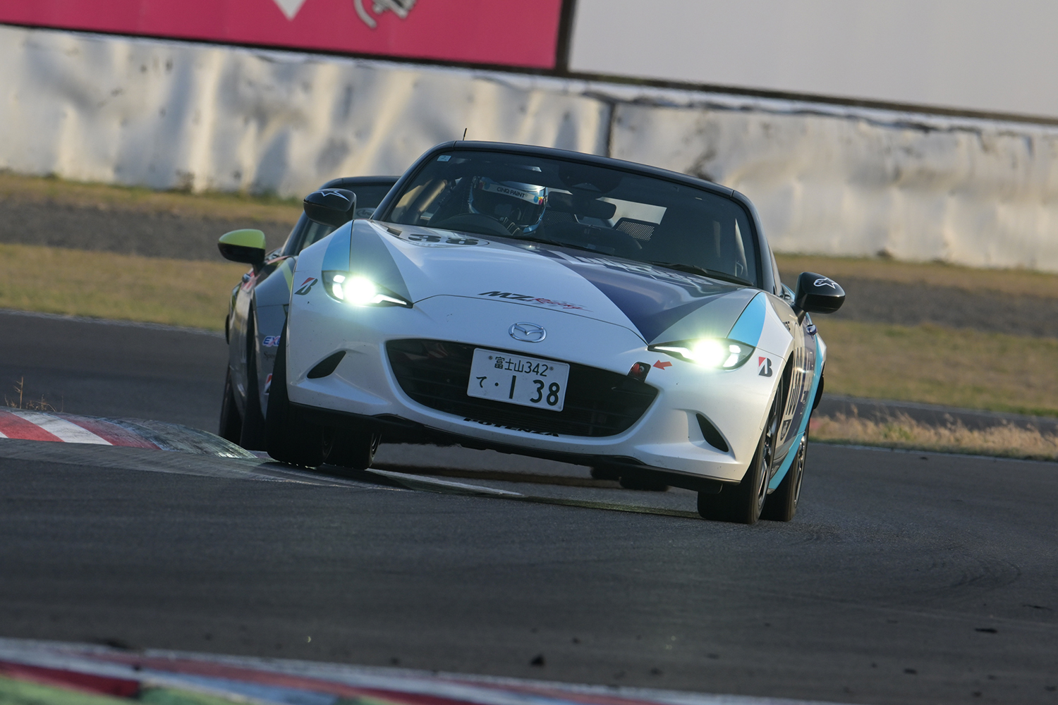 ロードスターパーティレースに若手ジャーナリストが参戦 〜 画像54