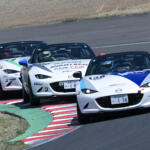 【画像】マイカーでロードスターパーティレースに参戦！　赤旗が出るほどの強風のなかで奮闘した若手ジャーナリストの闘いをリポート 〜 画像24