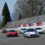 【画像】マイカーでロードスターパーティレースに参戦！　赤旗が出るほどの強風のなかで奮闘した若手ジャーナリストの闘いをリポート 〜 画像29