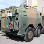 【画像】F1にもあったし軍用車でも見かけるけど……乗用車の６輪車がほぼ存在しないワケ 〜 画像3