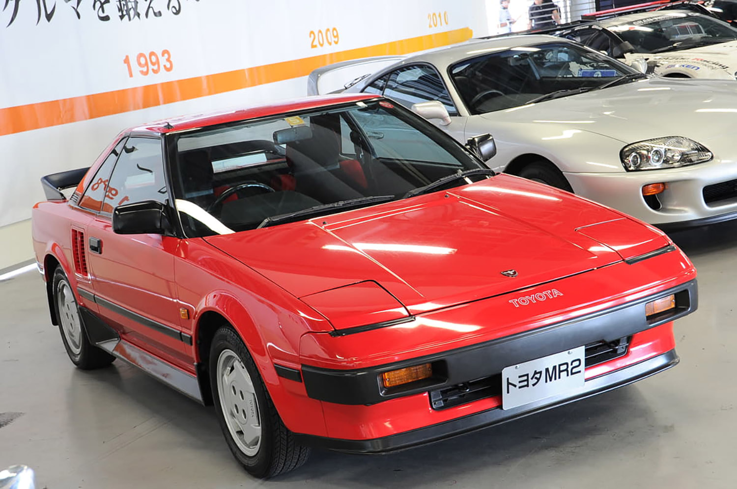 トヨタ MR2（AW11）