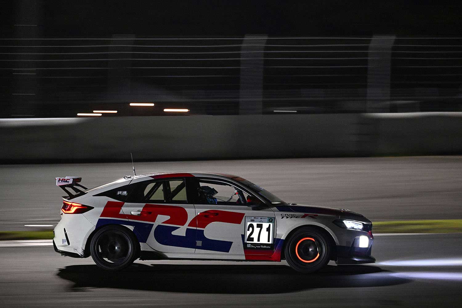 レース車両のブレーキのイメージ