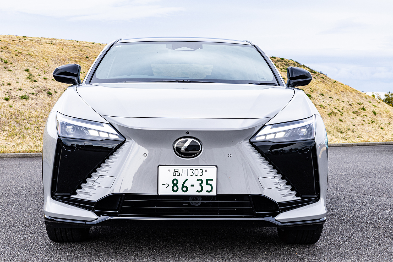 日産のテストコースで国産メーカーのEVをイッキ乗りできる謎イベントに潜入 〜 画像31