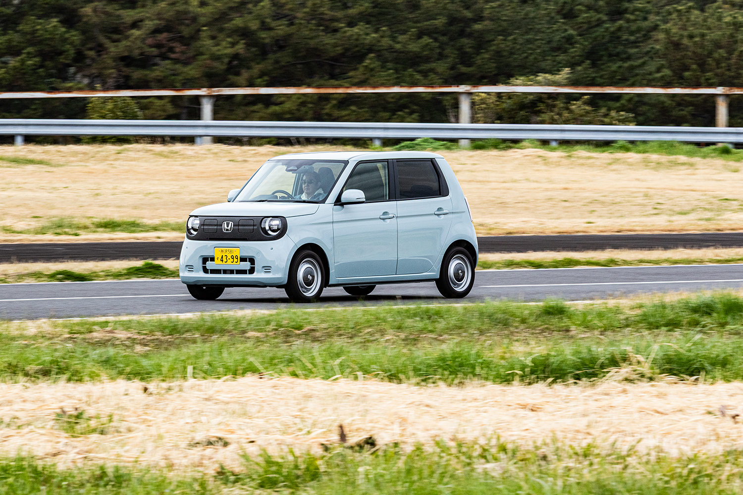 日産のテストコースで国産メーカーのEVをイッキ乗りできる謎イベントに潜入 〜 画像77