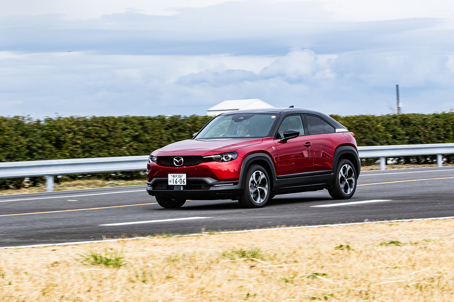 日産のテストコースで国産メーカーのEVをイッキ乗りできる謎イベントに潜入 〜 画像80