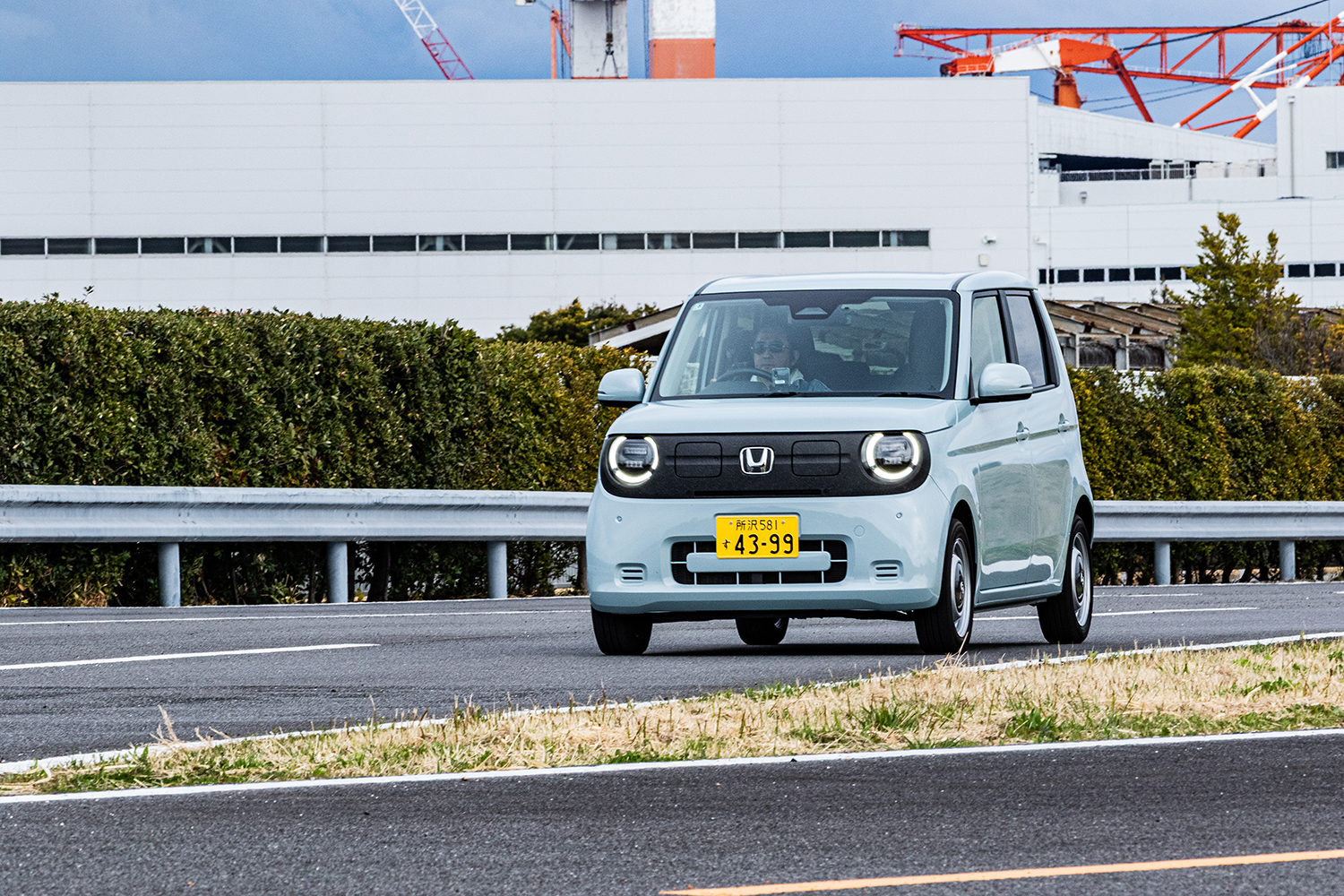 日産のテストコースで国産メーカーのEVをイッキ乗りできる謎イベントに潜入 〜 画像84