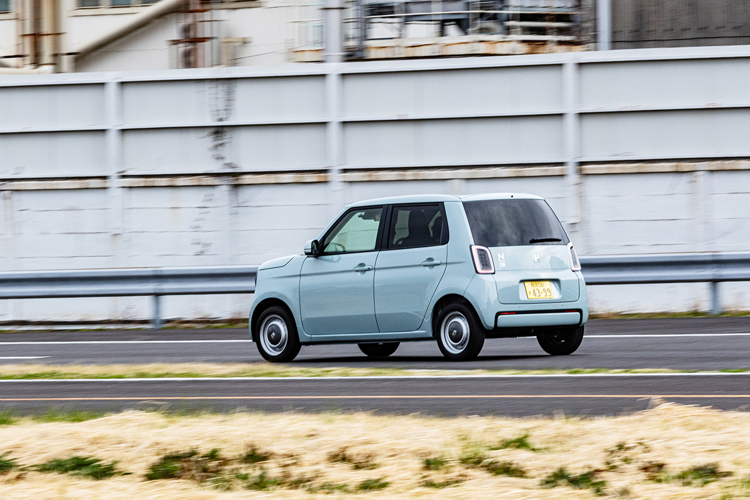 日産のテストコースで国産メーカーのEVをイッキ乗りできる謎イベントに潜入 〜 画像88