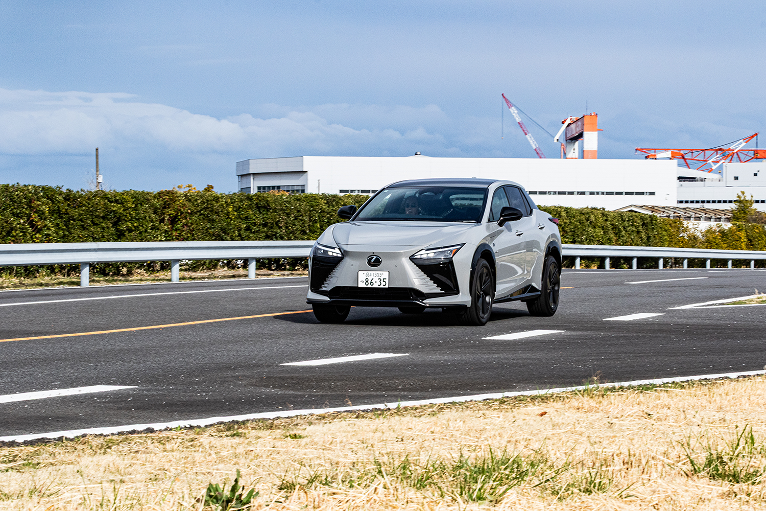 日産のテストコースで国産メーカーのEVをイッキ乗りできる謎イベントに潜入 〜 画像93