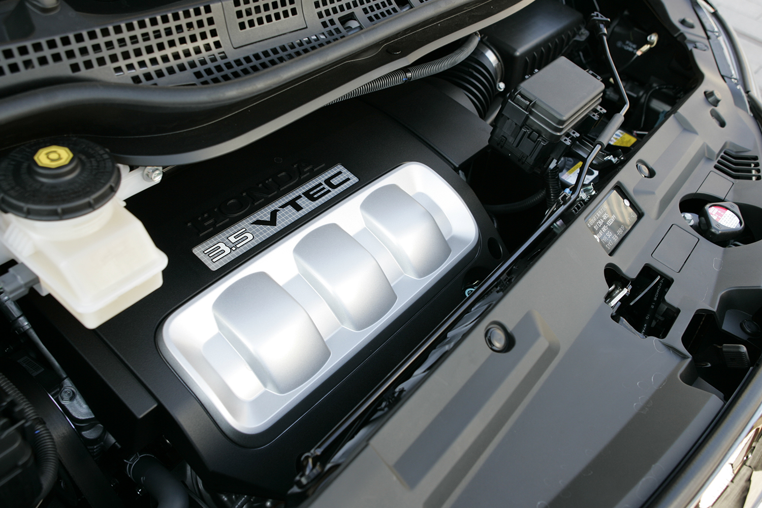 ホンダ・エリシオン プレステージのエンジン 〜 画像6