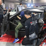 【画像】GT500マシンのコクピット体験ができるとか激レアすぎる！　さすが日本一のレース「スーパーGT」のパワーに圧倒されっぱなし【AMA2026】 〜 画像30