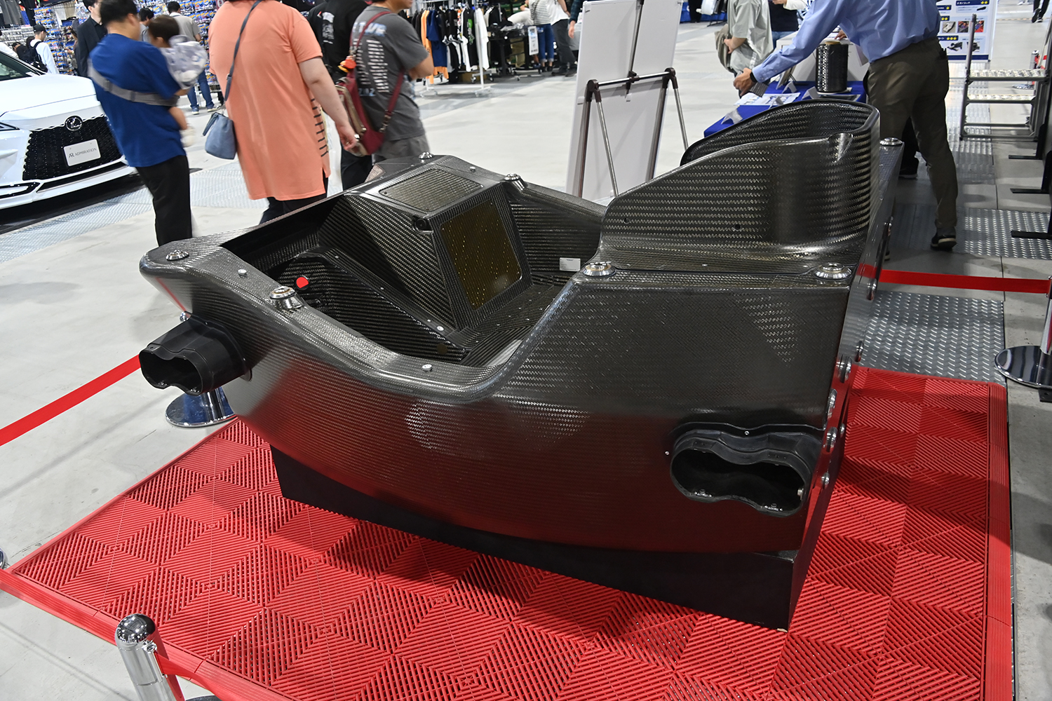 SUPER GTが前代未聞の出血大サービス展示を実施でレースファン歓喜【AMA2026】 〜 画像48