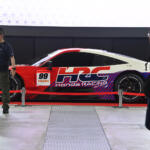 【画像】GT500マシンのコクピット体験ができるとか激レアすぎる！　さすが日本一のレース「スーパーGT」のパワーに圧倒されっぱなし【AMA2026】 〜 画像52