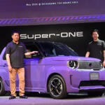 【画像】予約台数7000台超の新型車発表会に若槻千夏さんも駆けつけた！　ホンダ「Super-ONE」は東京なら実質150万円で購入できるってバグだろ 〜 画像37