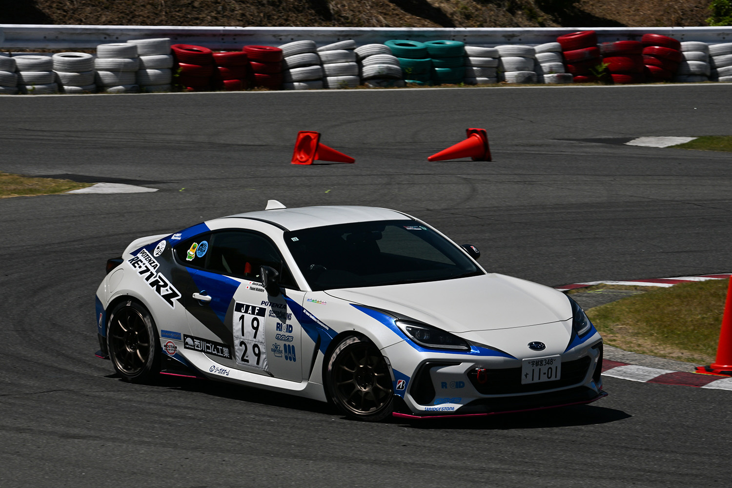 西廣優見選手が操るスバル BRZ