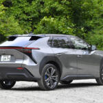 【画像】マイナーチェンジで何があった？　トヨタのEV「bZ4X」が突如売れ出したワケ 〜 画像1