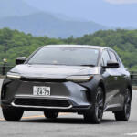 【画像】マイナーチェンジで何があった？　トヨタのEV「bZ4X」が突如売れ出したワケ 〜 画像4
