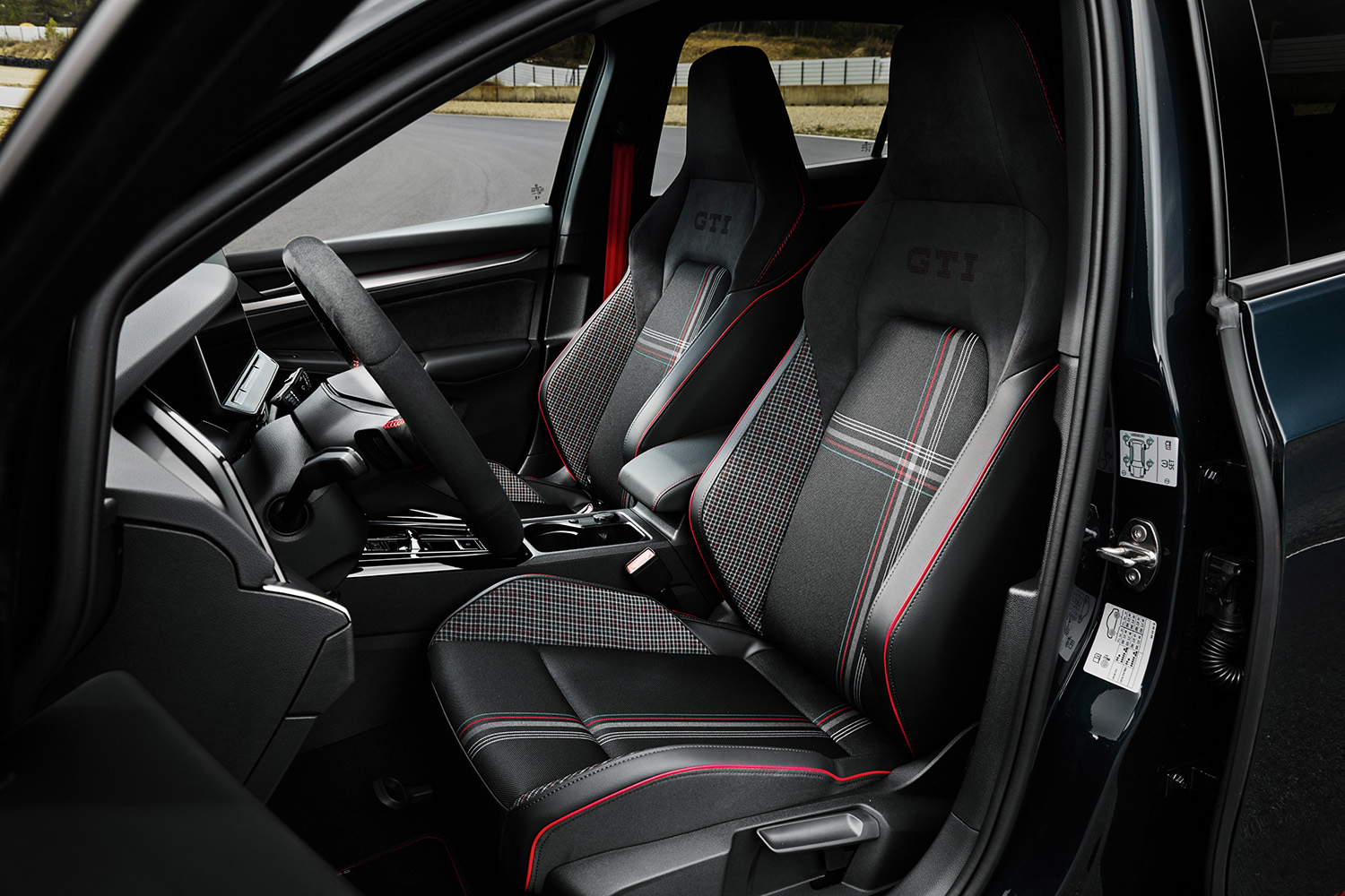 ゴルフGTI エンディション50がニュルブルクリンク最速FFの座を奪取 〜 画像23