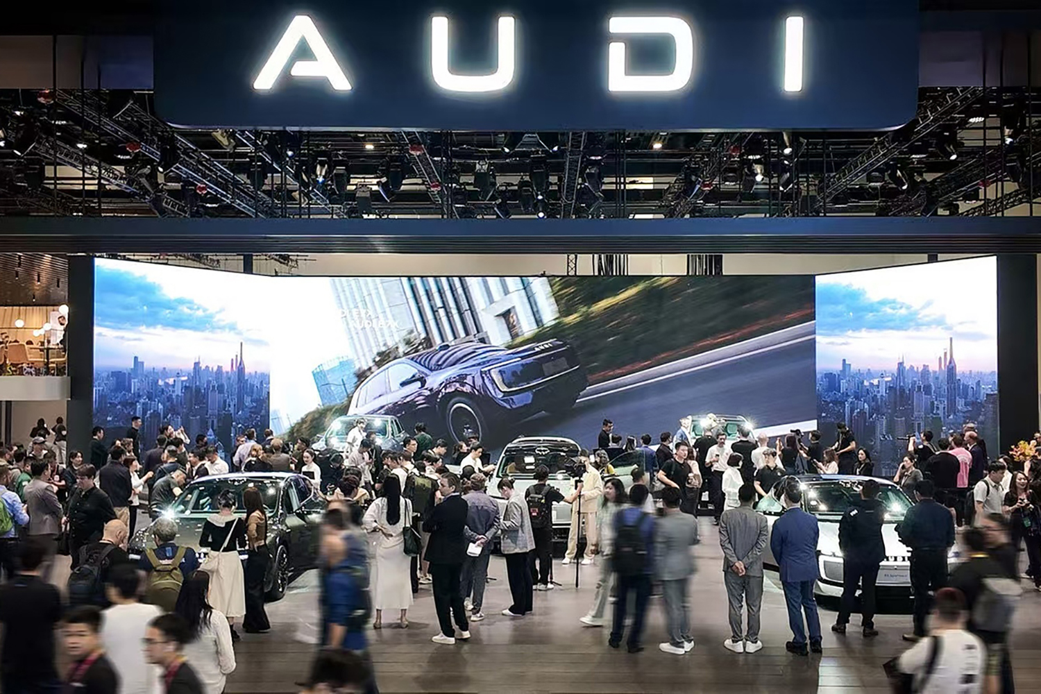 中国専売ブランド「AUDI」から登場した「E7X」の正体 〜 画像20