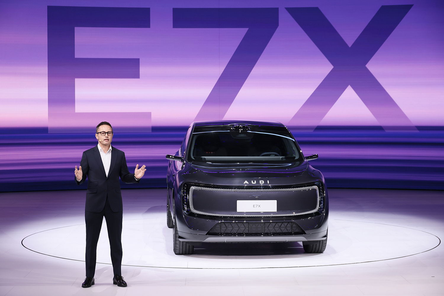 中国専売ブランド「AUDI」から登場した「E7X」の正体 〜 画像22