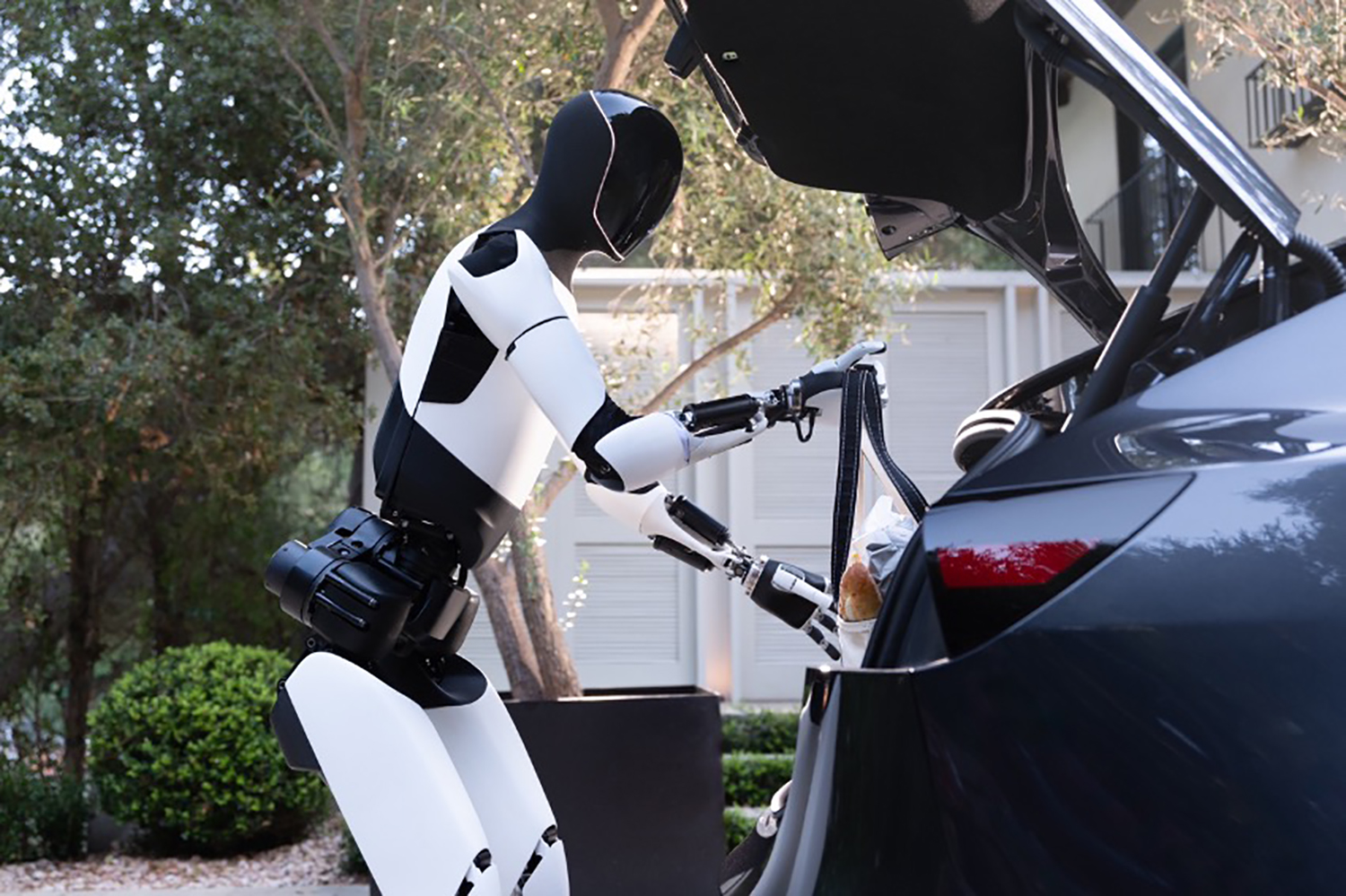 トヨタもヒョンデもテスラも研究開発する人型ロボットの中身