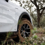 【画像】【試乗】EVのポルシェなんて……を根底から覆した！　カイエンElectricでさらなる運動性能を追求したポルシェの技術力に驚愕 〜 画像77
