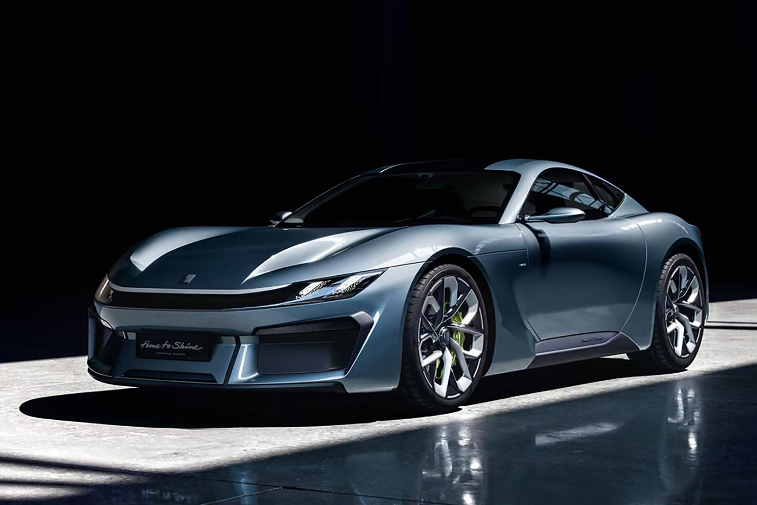 Lynk ＆Co タイムトゥシャインGTのフロントスタイリング