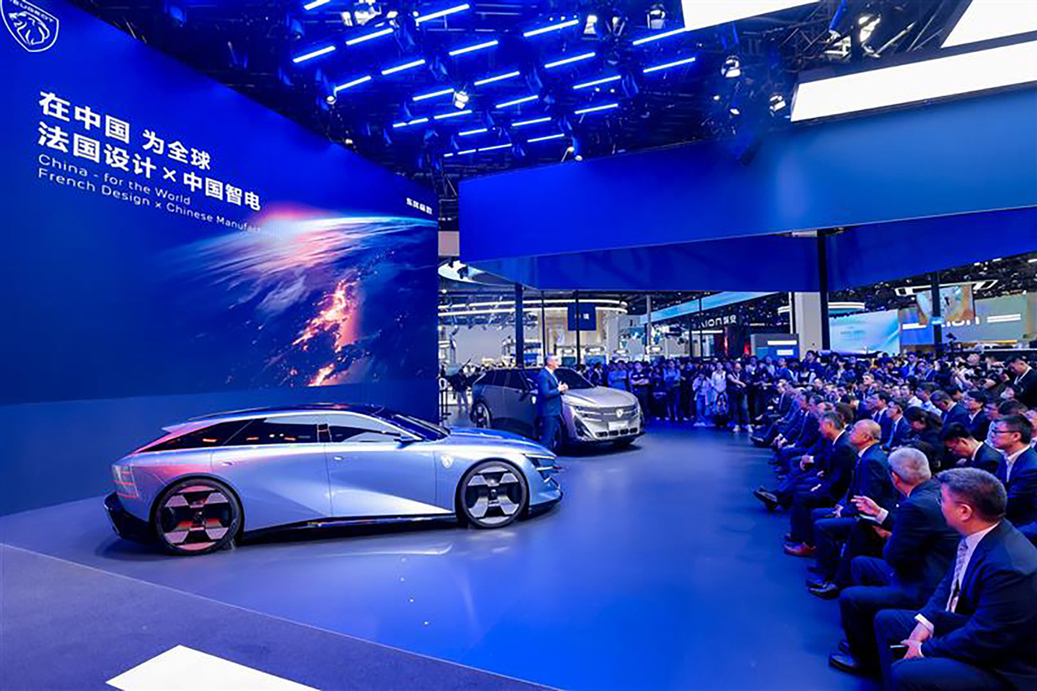 北京モーターショー2026のプジョーのブース