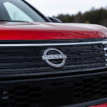 いくらなんでも「三菱み」強すぎない？　日産ローグPHEVが「ダイナミックシールド感」満点なワケ