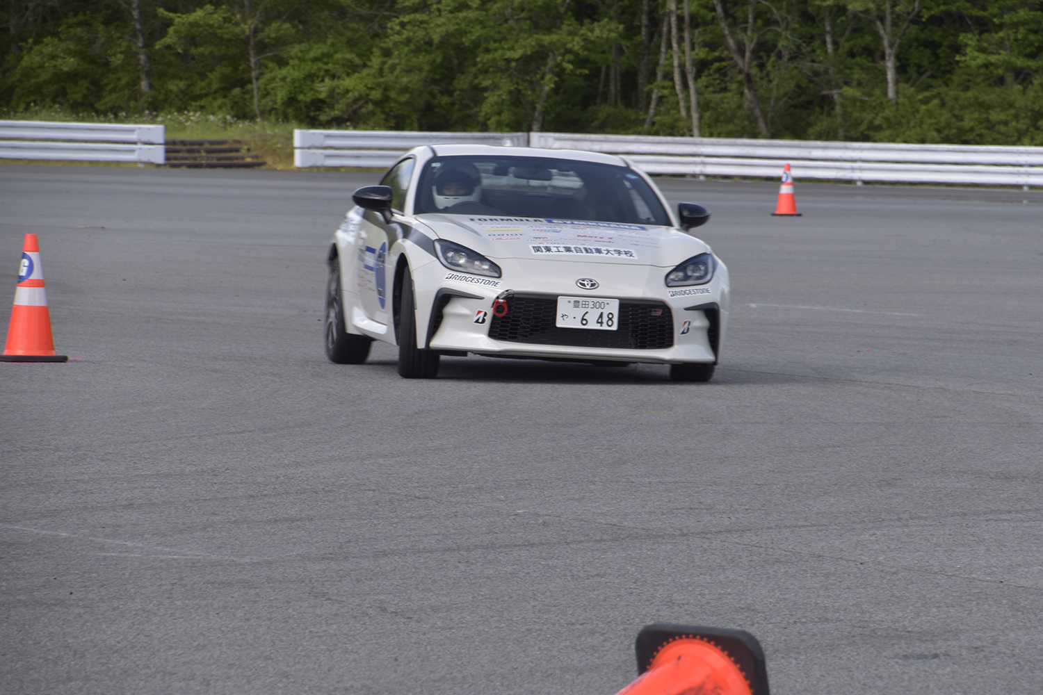 関東工業自動車大学レース部の走行