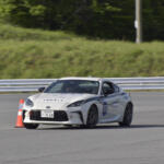 【画像】GR86を日本一速く走らせられる大学の自動車部を目指せ！　学生たちによる熱き戦い「すフォーミュラジムカーナ2026」開幕 〜 画像33