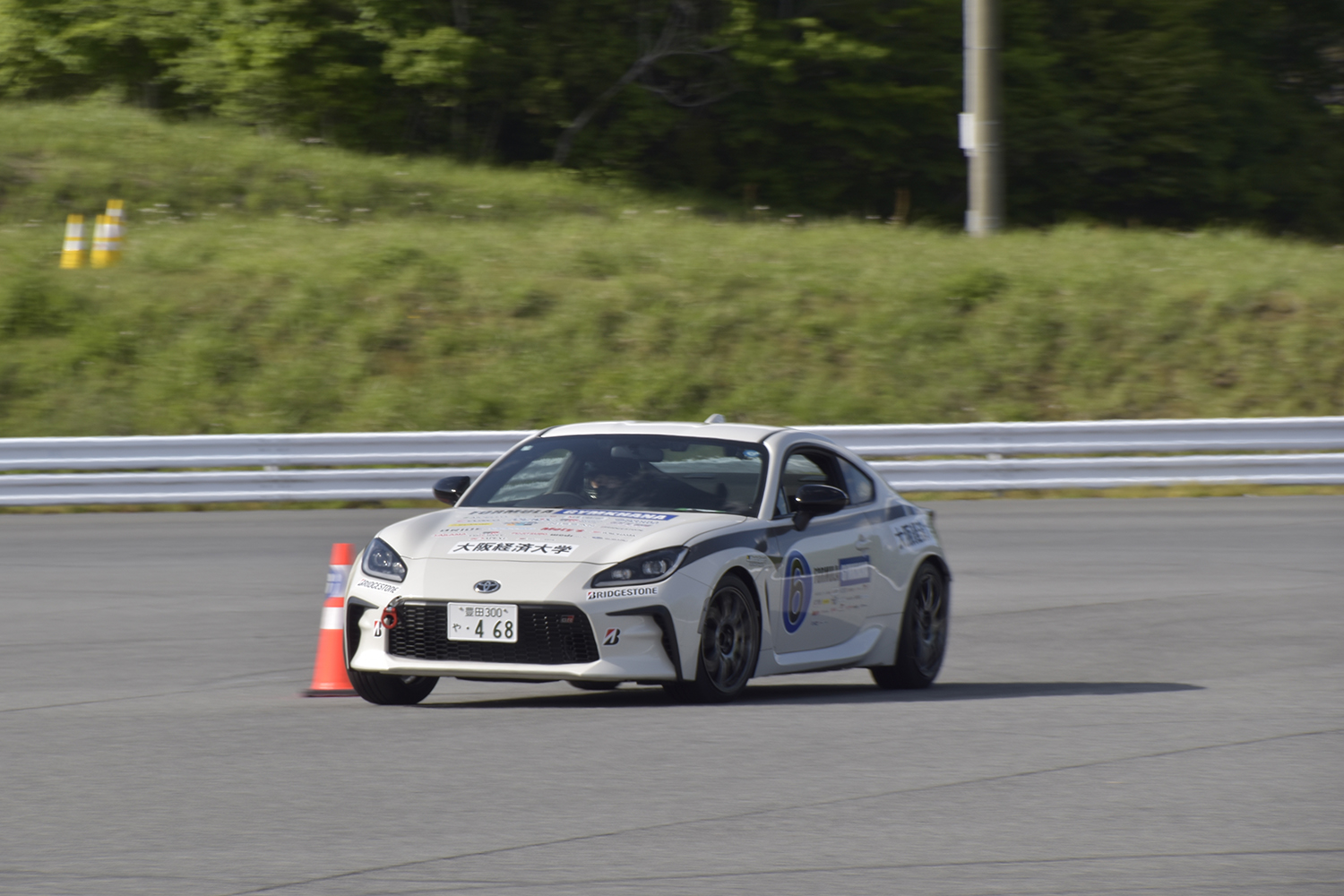 大阪経済大学自動車部の走行