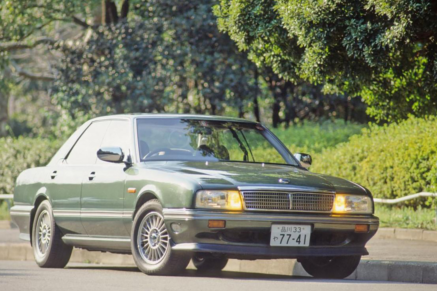 日産シーマのフロントスタイリング