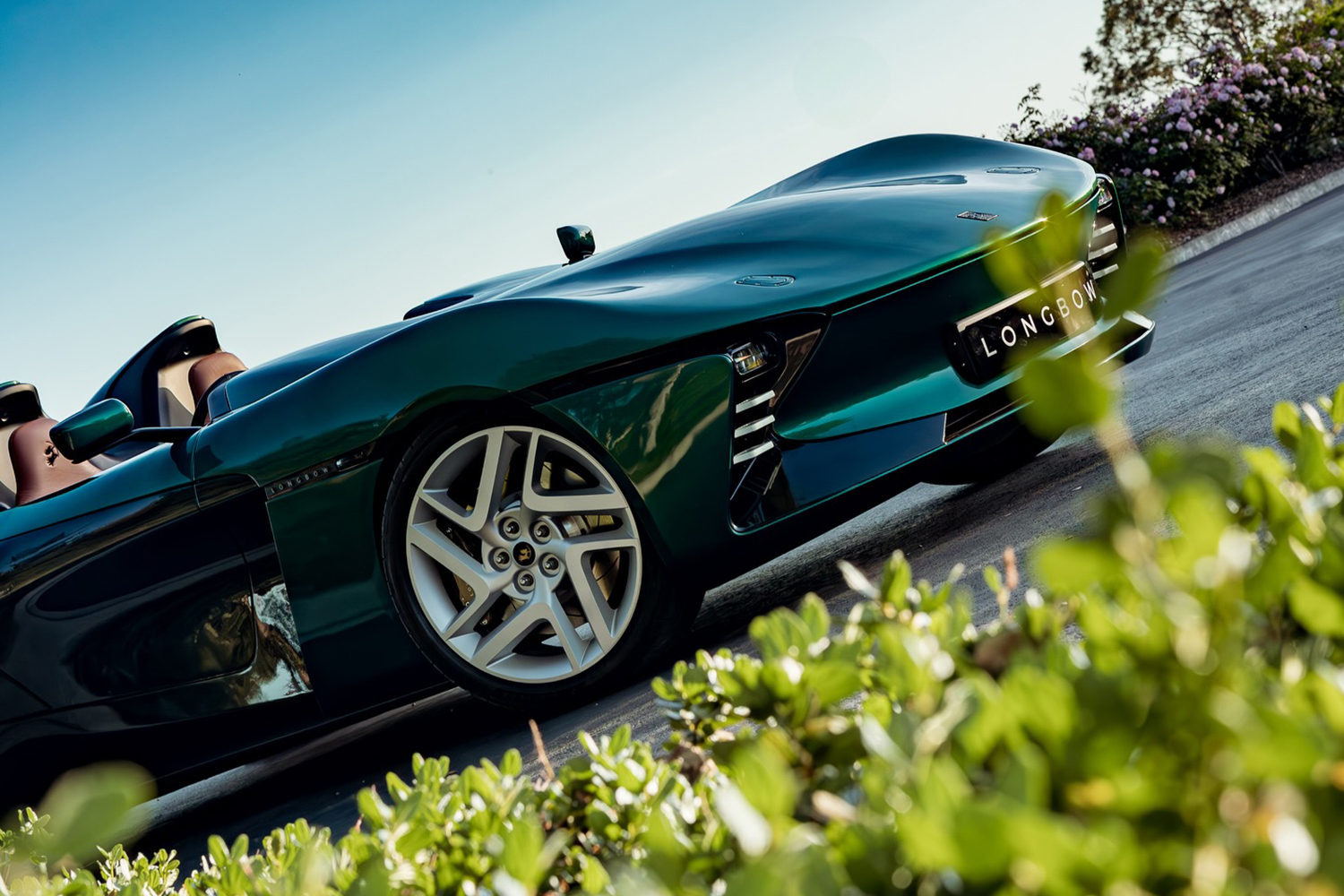 常識を覆す軽量ＥＶスポーツカー「ロングボウ」はこれ絶対に楽しいヤツだ 〜 画像14