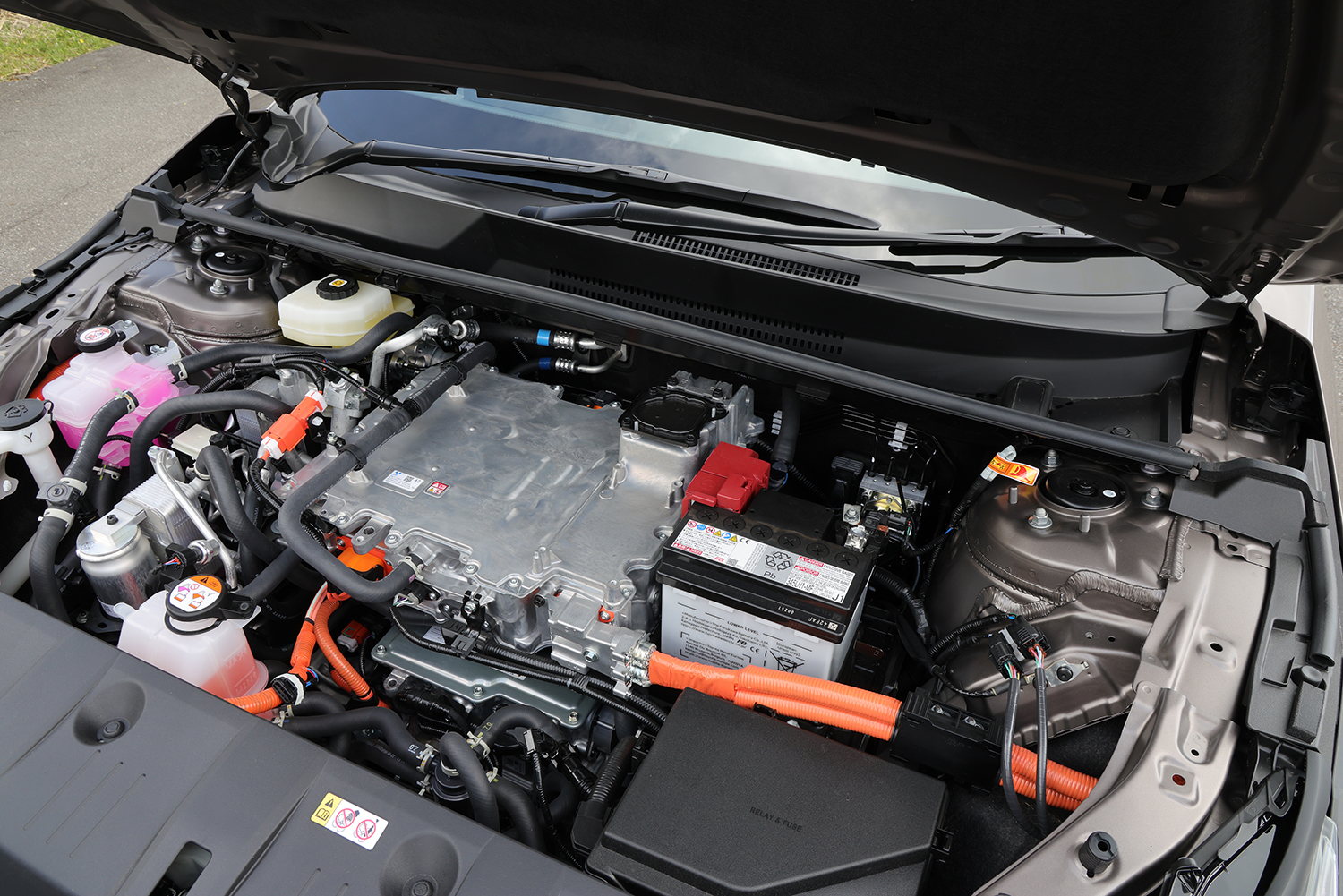トヨタ新型bZ4Xツーリングは「BEVを普通に選べる時代」を感じさせるSUVになっていた 〜 画像21